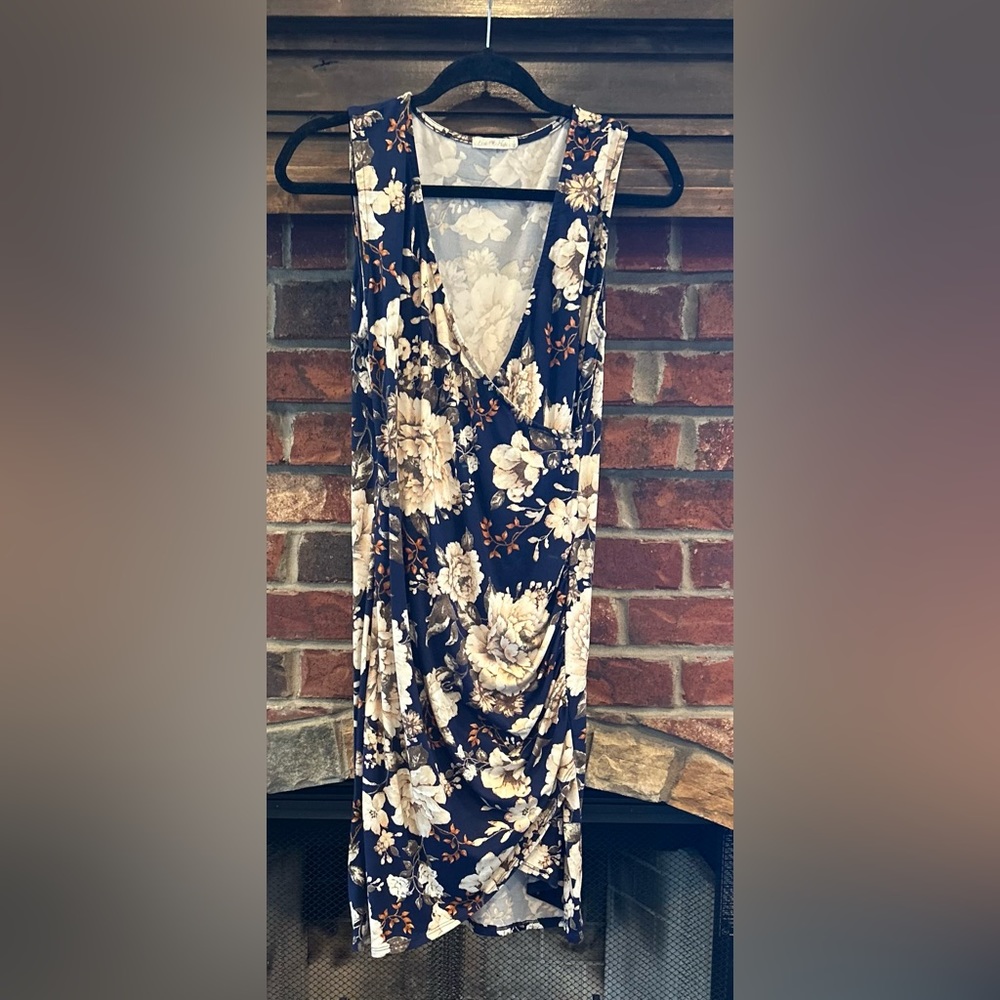 Navy with brown/cream flower body con dress